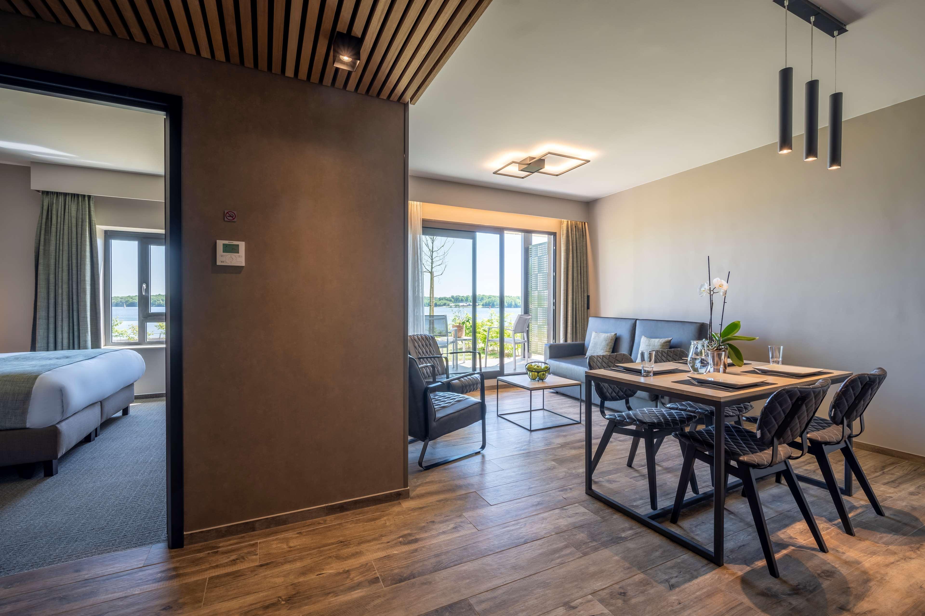 Golden Lakes Hotel Boussu-lez-Walcourt Luaran gambar