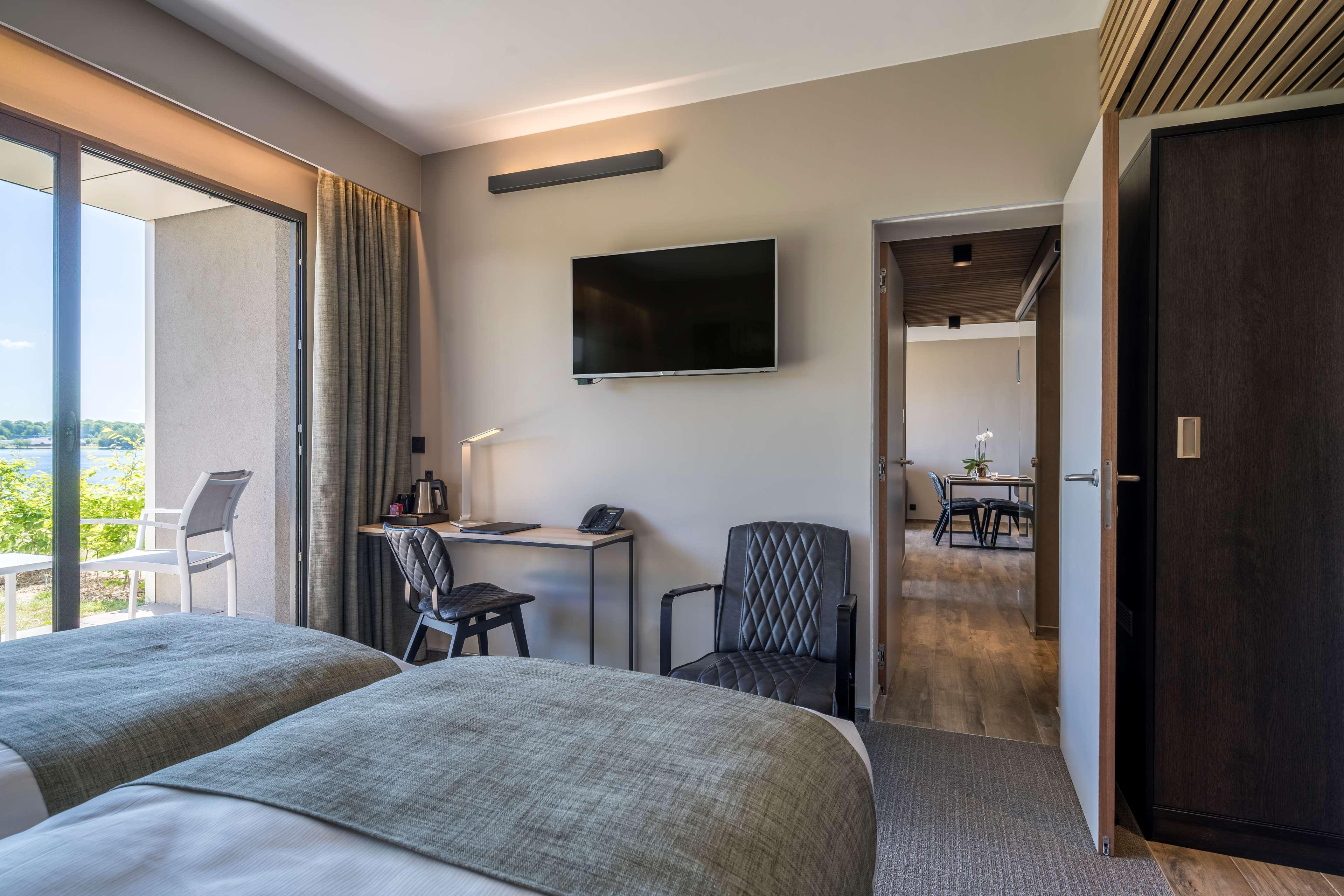 Golden Lakes Hotel Boussu-lez-Walcourt Luaran gambar