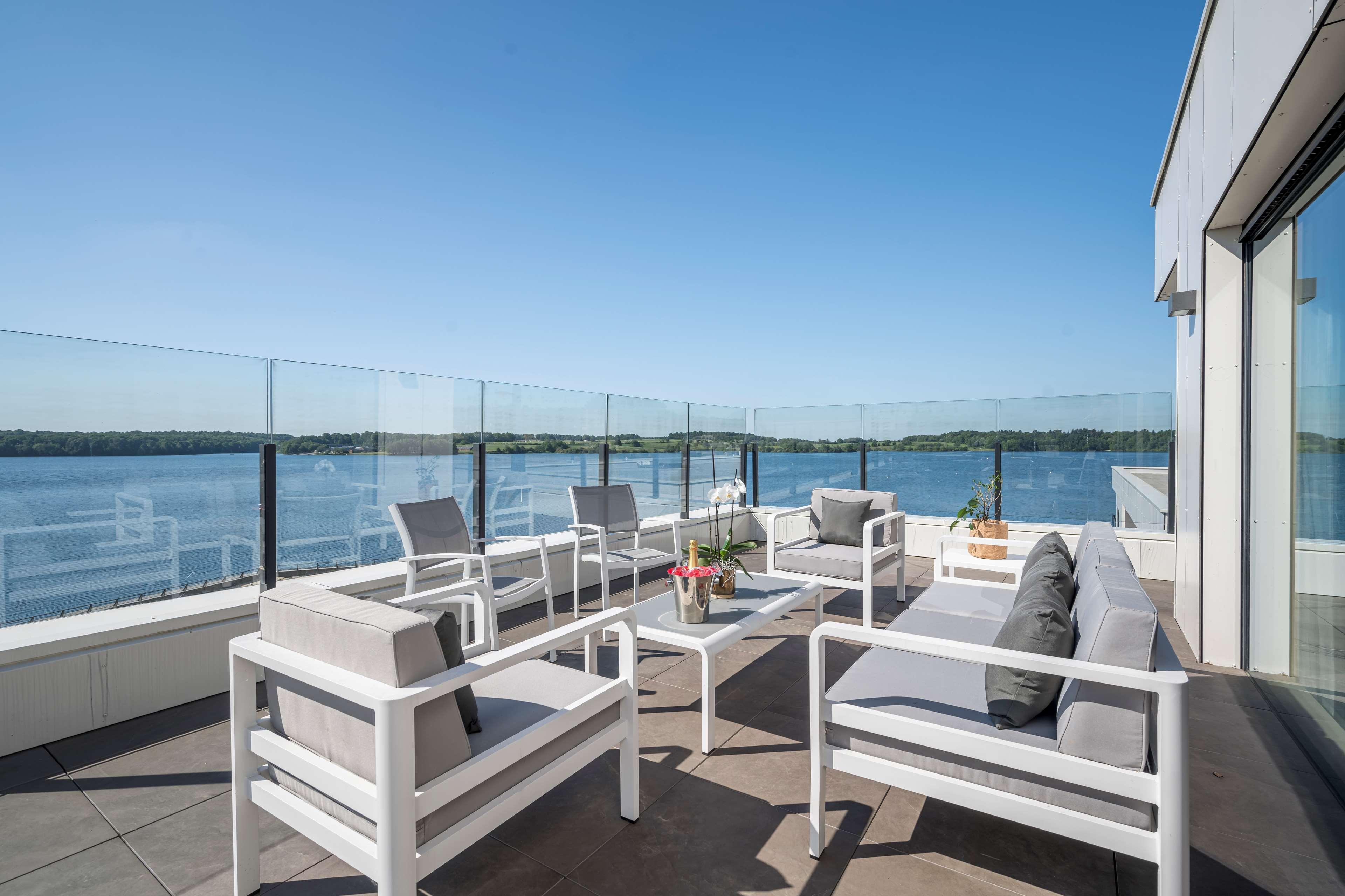 Golden Lakes Hotel Boussu-lez-Walcourt Luaran gambar